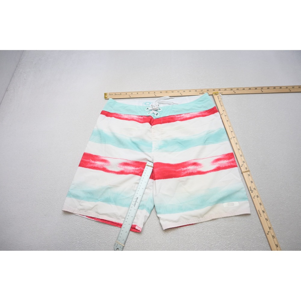 Oakley Board Shorts Mens 36 White Teal Red Striped Swim Trunks Excellent